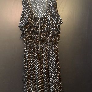 Macy’s Hi-lo black design dress - size Large